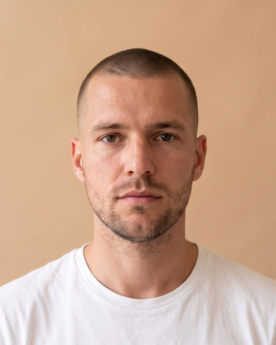 Buzz cut, Forfra