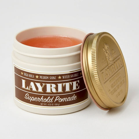 Layrite Superhold Pomade - open potje met inhoud