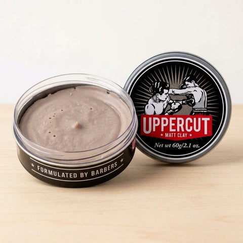 Uppercut Clay - åben krukke med indhold