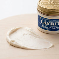 Layrite Natural Matte Cream - nærbillede af tekstur