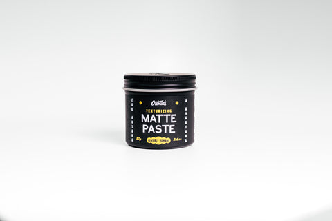 O'Douds Matte Paste, sort krukke med gule bogstaver og låg set forfra
