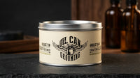 Oil Can Grooming Crafting Clay - blikje vooraanzicht met deksel dicht